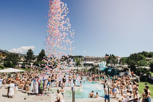 #wearewater-Fest 2017_Wasserball-Regen
