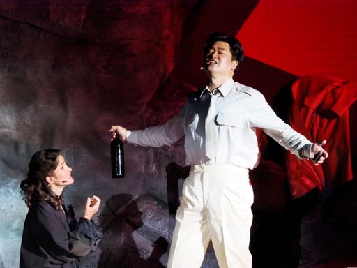 Vorschau Bild von Foto Elena Sancho Pereg (Gilda), Yosep Kang
(Herzog)