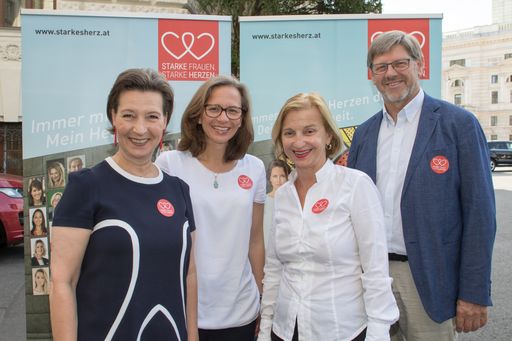 Starke Frauen – Starke Herzen: Initiative gegen Herzerkrankungen
bei Frauen -