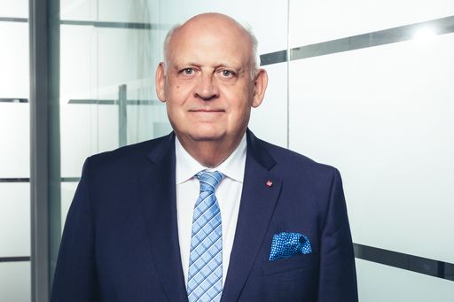  Porträtfoto KR Ing. Hubert Culik, Präsident des ZVÖ