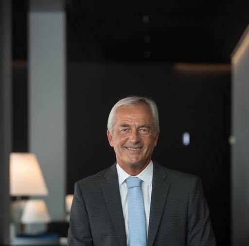 Vorschau Bild von Klaus Pekarek, Vorstand UNIQA Österreich,
Bankenvertrieb