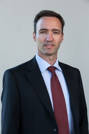 Vorschau Bild von FACC holte Derik Zusann als Vice President Legal an
Bord.