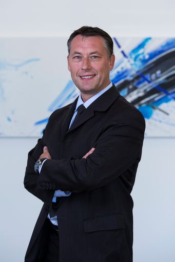 Vorschau Bild von Harald Schömig ist als Vice President Internal
Audit bei FACC tätig.