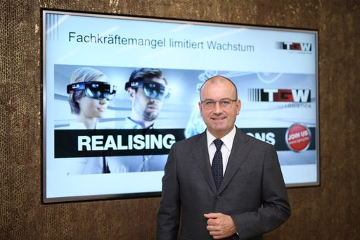  https://www.apa-fotoservice.at/galerie/9866 Im Bild
Georg Kirchmayr (CEO der TGW Logistics Group)