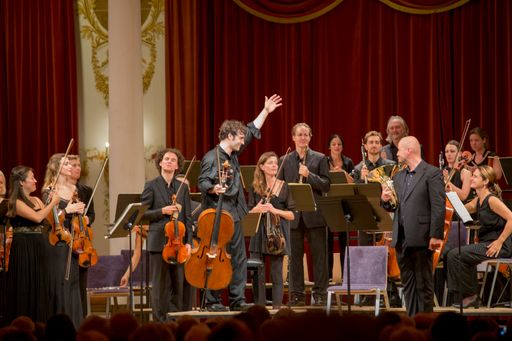 Vorschau Bild von Foto Festivaleröffnung HERBSTGOLD - Festivaleröffnung mit Nicolas
Altstaedt (Musikalische Leitung und Cello), Haydn Philharmonie,
Haydnsaal, Schloss Esterházy, 6. September 2017