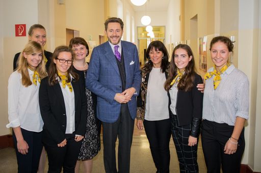 "Unternehmerin macht Schule" am 21. September 2017
mit Harald Mahrer, Bundesminister für Wissenschaft, Forschung
Wirtschaft und Martha Schultz, FiW-Bundesvorsitzende und
WKÖ-Vizepräsidentin