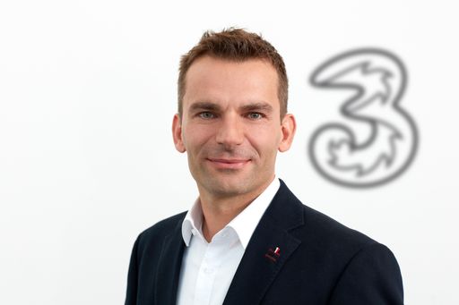 Wolfgang Sulzgruber, Senior Head of New Business
bei Drei.
