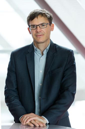 Vorschau Bild von Mag. Christian Nemeth, 45, hat mit 1. Oktober 2017
zusätzlich zu Wholesale die Verantwortung für das gesamte
Business-Marketing von T-Mobile übernommen.
