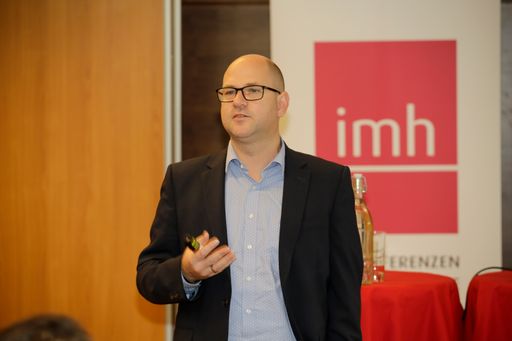 Vorschau Bild von Ing. Thomas Zapf, CIO, Styria Media Group AG, sprach über die
digitale Transformation in Printmedien