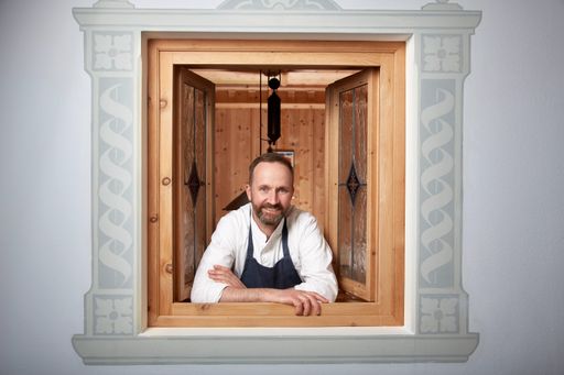 Nutzungsrechte:..Die Fotos dürfen ausschließlich
für PR- und Marketingmaßnahmen des Hotels Alpenhof, Hintertux,
Tirol, Österreich verwendet werden. .Jegliche Nutzung Dritter (durch
Verkauf oder Weitergabe) ist mit dem Bildautor, Michael Huber |
www.huber-fotografie.at, gesondert zu vereinbaren....Copyright aller
Aufnahmen:..Michael Huber..5730 Mittersill. Klausgasse
16..www.huber-fotografie.at..0664 / 250 86 32