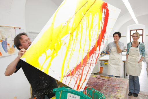  Die eigene Kreativität im Herbst bei Kreativ Reisen
Österreich entdecken! Weitere Informationen zu den Kursangeboten
unter www.kreativreisen.at, wo auch Kreativ-Gutscheine bestellt
werden können.