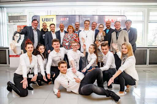  https://www.apa-fotoservice.at/galerie/10238 "Ich
bin online" SchülerInnen-Konferenz
