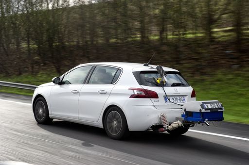 Peugeot 308 beim RDE-Test zum realen Spritverbrauch