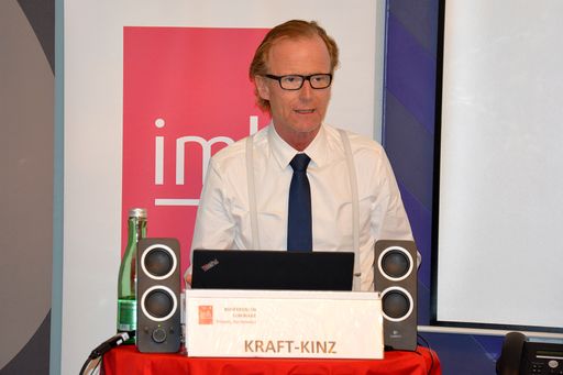 Vorschau Bild von Dr. Georg Kraft-Kinz von der Raiffeisen Landesbank
NÖ sprach über die Omni-Kanal-Strategie