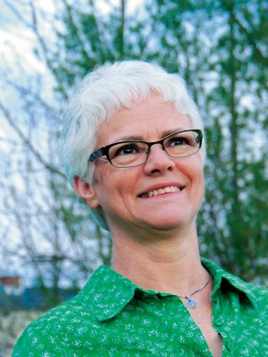 Vorschau Bild von Die Köchin, Kräuterexpertin und Bloggerin Brigitte
Rühl-Preitler hat ein neues Kochbuch geschrieben, mit dem man
preiswert und einfach gut kochen kann.