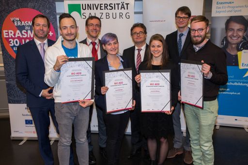 http://www.apa-fotoservice.at/galerie/10422 OeAD |
Erasmus+ Hochschultagung 2017 14.11.2017 im Bild: v.l.nr.: Stefan
Zotti (OeAD-GmbH), Dmitri-Alexander Jilin (TU Wien), Gerhard Volz
(OeAD-GmbH, Nationalagentur Erasmus+ Bildung), Sarah Babinger (FH
Joanneum), Heribert Wulz (BMWFW), Daniela Schilcher (Musik und Kunst
Privatuniversität der Stadt Wien), Ernst Gesslbauer (OeAD-GmbH,
Nationalagentur Erasmus+ Bildung) und .Johannes Gasser (KPH
Wien/Krems)