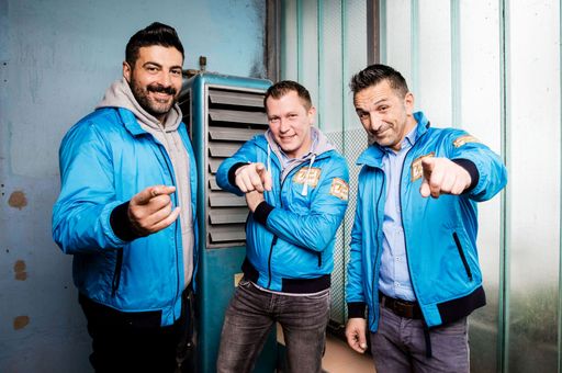 Die Trödelprofis geben Tipps und Tricks rund um die
Themen Trödel, Flohmarkt und Feilschen. Mit lustigen Challenges
animieren die Verhandlungsexperten die Zuschauer zum Mitmachen. ©
RTL II - Recht zum Abdruck/Darstellung zeitlich/sachlich beschränkt
auf die Bewerbung der Sendung.