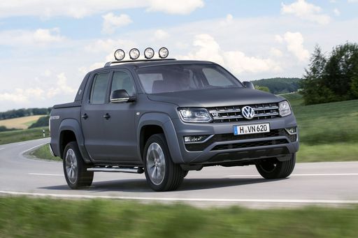 Volkswagen Amarok: Frisch zum 'International Pickup
2018' gekürt. Nach 2010 jetzt als einziger Pickup zum zweiten Mal
ausgezeichnet. Weiterer Text über ots und
www.presseportal.de/nr/55462 / Die Verwendung dieses Bildes ist für
redaktionelle Zwecke honorarfrei. Veröffentlichung bitte unter
Quellenangabe: "obs/VW Volkswagen Nutzfahrzeuge AG/VWN"