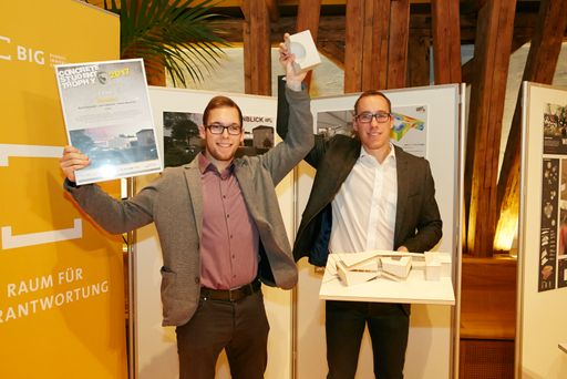 Siegerteam Projekt "Weinblick" v.l.: Alexander
Macho und Maximilian Macho.