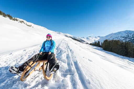 Rodelspaß auf der längsten Rodelbahn Tirols.