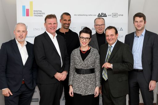  https://www.apa-fotoservice.at/galerie/9662/ Im
Bild v.l.n.r.: Richard Palmetzhofer (A1 Telekom Austria), Michael
Strebl (Wien Energie), Thomas Schwabl (Marketagent.com), Christine
Antlanger-Winter (Mindshare Austria), Alfred Waschl (caFM
engineering), Thomas Stern (Braintrust, Moderation), Friedrich Praus
(FH Technikum Wien).