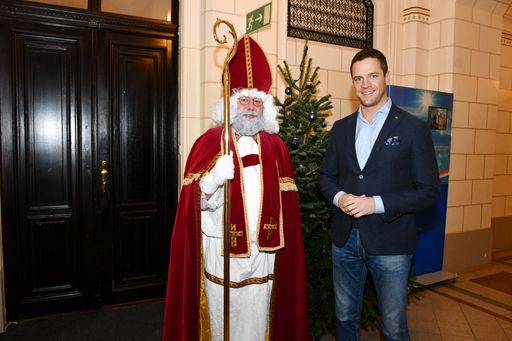 Vizebuergermeister Gudenus mit dem Nikolo