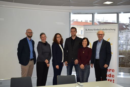 Vorschau Bild von Projektpartner VISIOMICS beim Pressegespräch