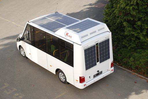 Vorschau Bild von Niederflur Elektrobus mit Solarpanels, www.k-bus.at
