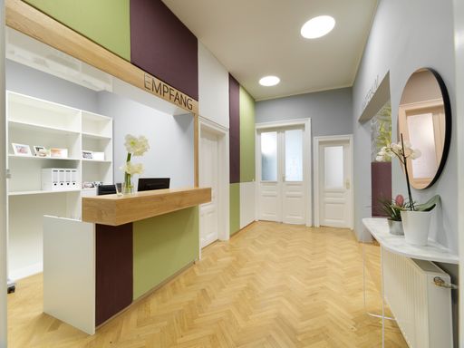 Der soeben neu eröffnete Standort der VivaNeo
Kinderwunschkliniken Dr. Loimer in Wien Mitte, Marxergasse 7.
