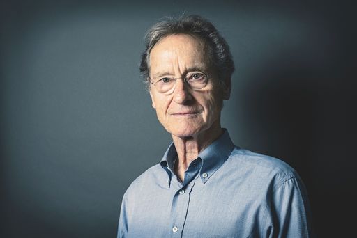 Vorschau Bild von Bernhard Schlink, Autor des Romans "Olga", ab
12.01.2018 im Buchhandel