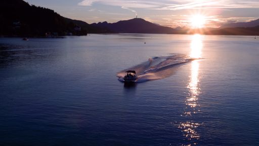  GS-20 am Wörthersee mit Wakeboarden