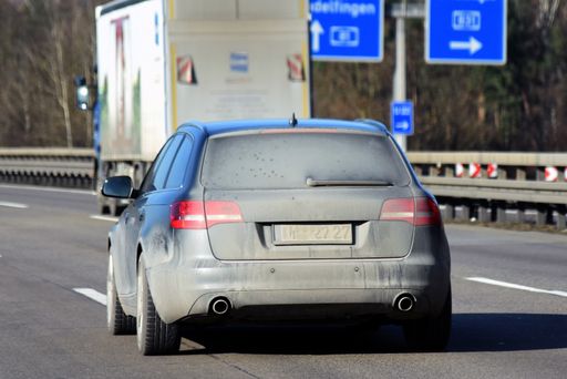 Vorschau Bild von Freie Sicht - Fahrerassistenzsysteme im Winter
Weiterer Text über ots und www.presseportal.de/nr/38406 / Die
Verwendung dieses Bildes ist für redaktionelle Zwecke honorarfrei.
Veröffentlichung bitte unter Quellenangabe: "obs/TÜV SÜD AG/Conny
Kurz"