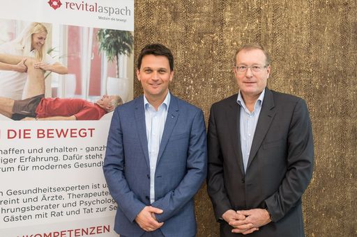  https://www.apa-fotoservice.at/galerie/11790/ Im
Bild: Dr. Günther Beck (Geschäftsführer Revital Aspach) und Prof.
Dr. Werner Beutelmeyer (Geschäftsführer market Institut)