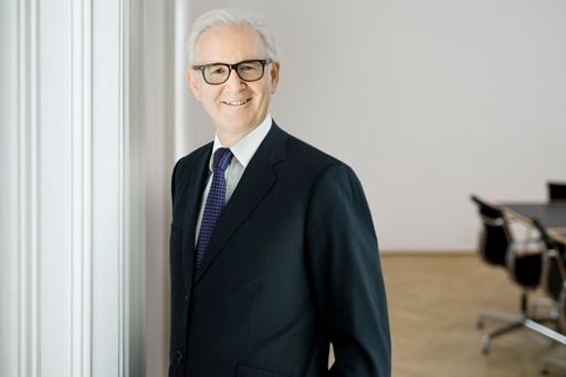  Dr. Nikolaus Pitkowitz - Gründungspartner von Graf
& Pitkowitz Rechtsanwälte