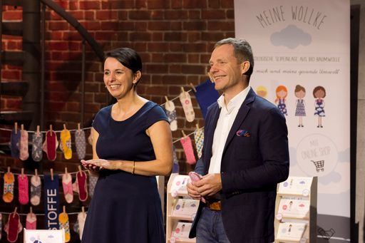  Sabine Fallmann-Hauser bei der PULS4 Show "2
Minuten 2 Millionen"