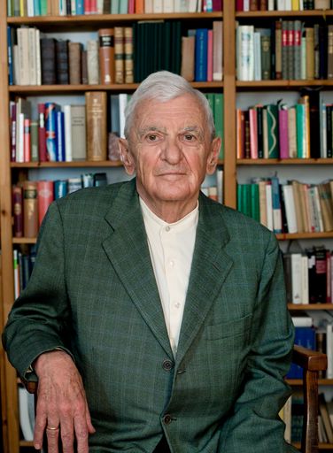 Werner Welzig, Sprach- und Literaturwissenschaftler und Präsident
der Österreichischen Akademie der Wissenschaften von 1991 bis 2003,
verstarb im Alter von 82 Jahren.