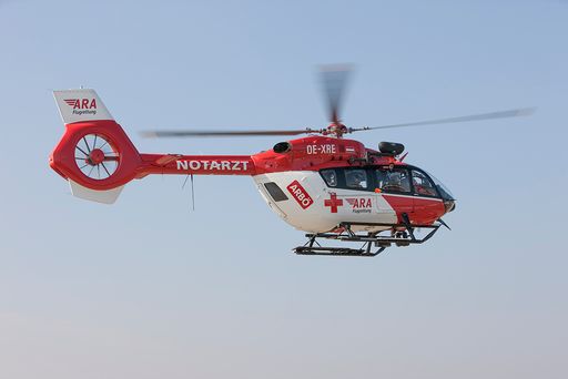 Die Kooperation von ARA Flugrettung und ARBÖ
startet am 1. April mit dem Einsatz des ersten Hubscharuber H 145.
