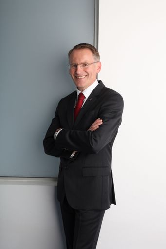  Manfred Huber (52) fungiert ab sofort als
Geschäftsführer der hali gmbh.