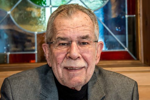 Vorschau Bild von Bundespräsident Alexander Van der Bellen ist der bisher
prominenteste Kaunertaler Zeitzeuge.
