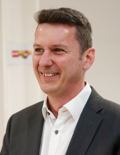 Vorschau Bild von Kärnten-Koalition: Landeshauptmann Kaiser
präsentiert ersten Teil des SPÖ-Power-Teams