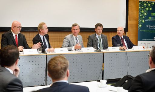  Pressekonferenz mit Verkehrsminister Norbert Hofer