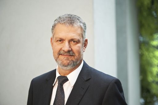 Vorschau Bild von Aslan Milla, Senior Partner bei PwC Österreich