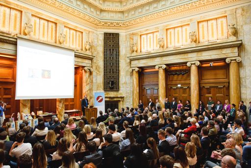 Vorschau Bild von Das „Fest der Ideen“ im Oktogon der UniCredit Bank
Austria.