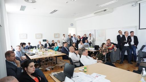 Lagebesprechung zur Energielenkungsübung 2018 im
Besprechungsraum der E-Control