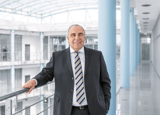 Vorschau Bild von Alfred Goll, Sprecher des Vorstands der Festo AG.