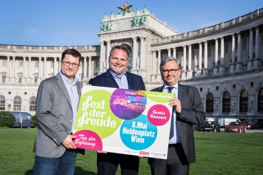  v.l.n.r. Johannes Neubert, Intendant der Wiener
Symphoniker, Willi Mernyi, Vorsitzender Mauthausen Komitee
Österreich und Alexander Wrabetz, Generaldirektor ORF
