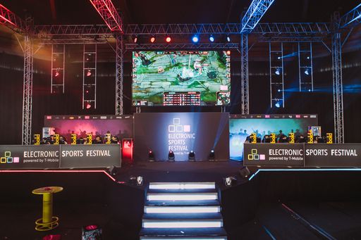 Vorschau Bild von ESF2018 im Hallmann Dome