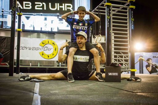 Vorschau Bild von Beim Bodyweight-Day kann man 16 Trendsportarten
kennen lernen und selbst ausprobieren.