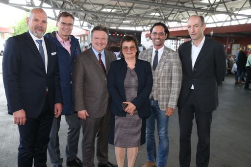 MediaPrint feiert 30 Jahre - Gruppenfoto