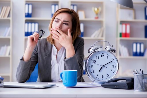 Mit kurzzeitigen Belastungen kommt der Körper problemlos zurecht,
Dauerstress kann aber in Erschöpfung umschlagen.